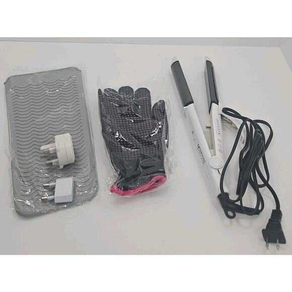 VGR Dual Voltage(100~250V) Travel Flat Iron with European Plug Adapter - Picture 1 of 4